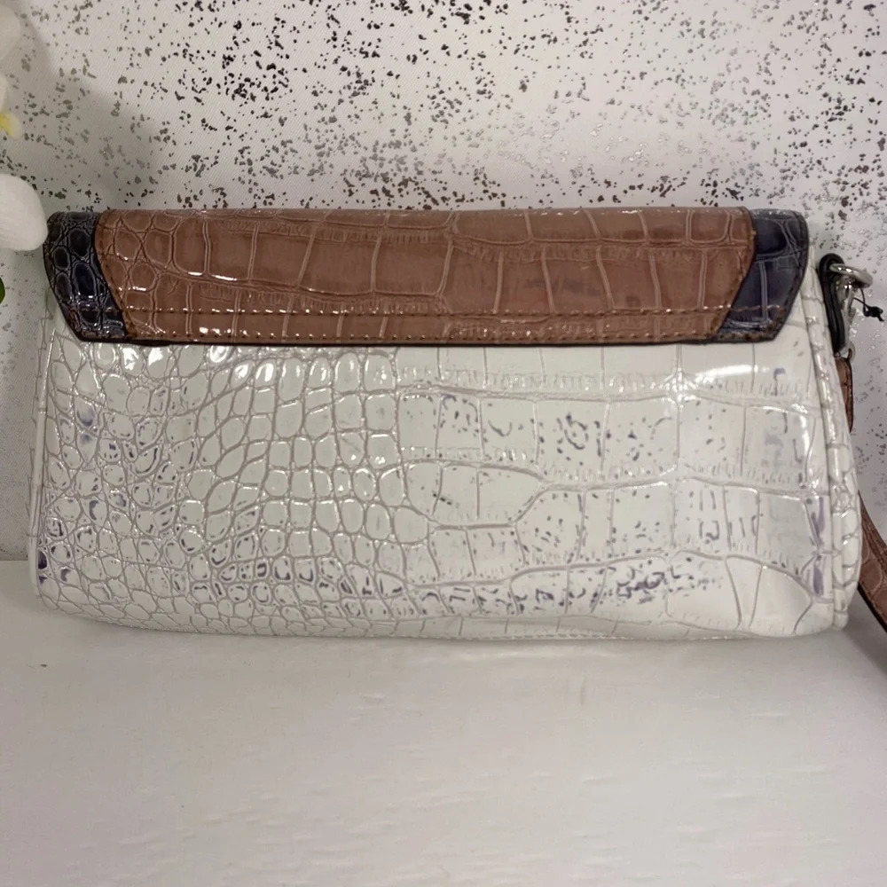Guess Brown & Off White Reptile Pattern Wristlet - Picture 6 of 8